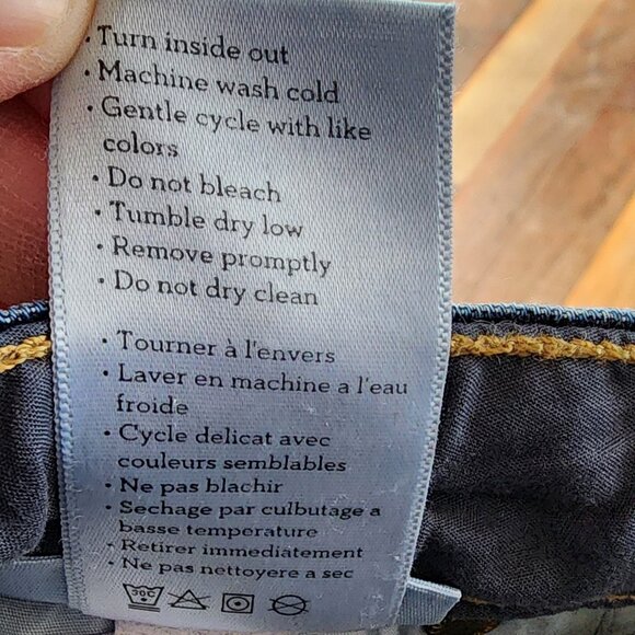 PAIGE Dark Wash Skyline Ankle Peg Jeans Size 26 - Picture 8 of 15